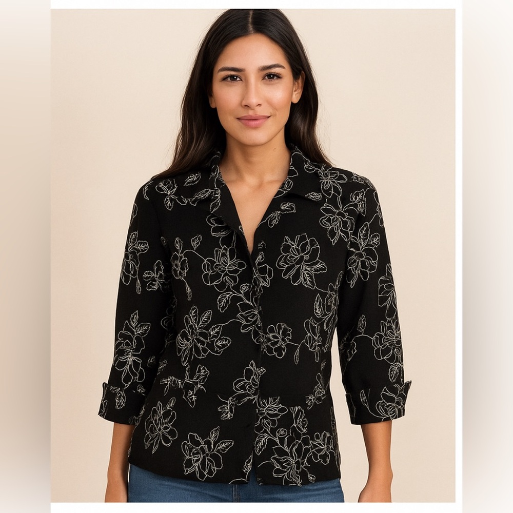 Black blouse women size 1X 100% linen  flower embroidery